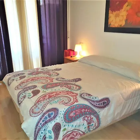 Service - Roserar Apartamento