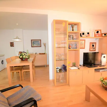 Apartamento Service - Roserar